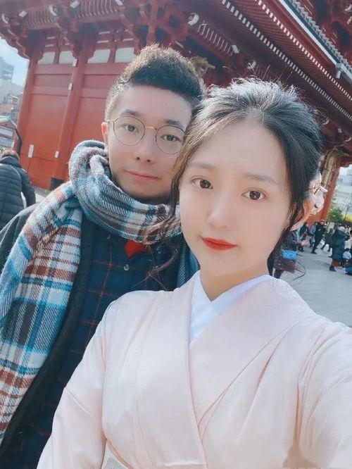 女主进入娱乐圈吃瓜,女主的吃瓜成长记